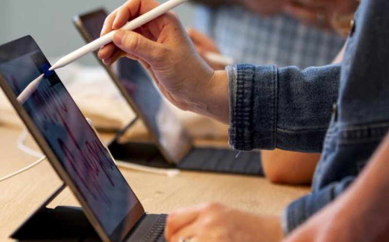 Chip shortages have led to soaring prices of technology products, and TV prices have soared by about 30%